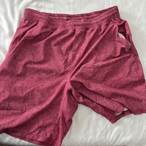 Red lined 9 inch lulu shorts
